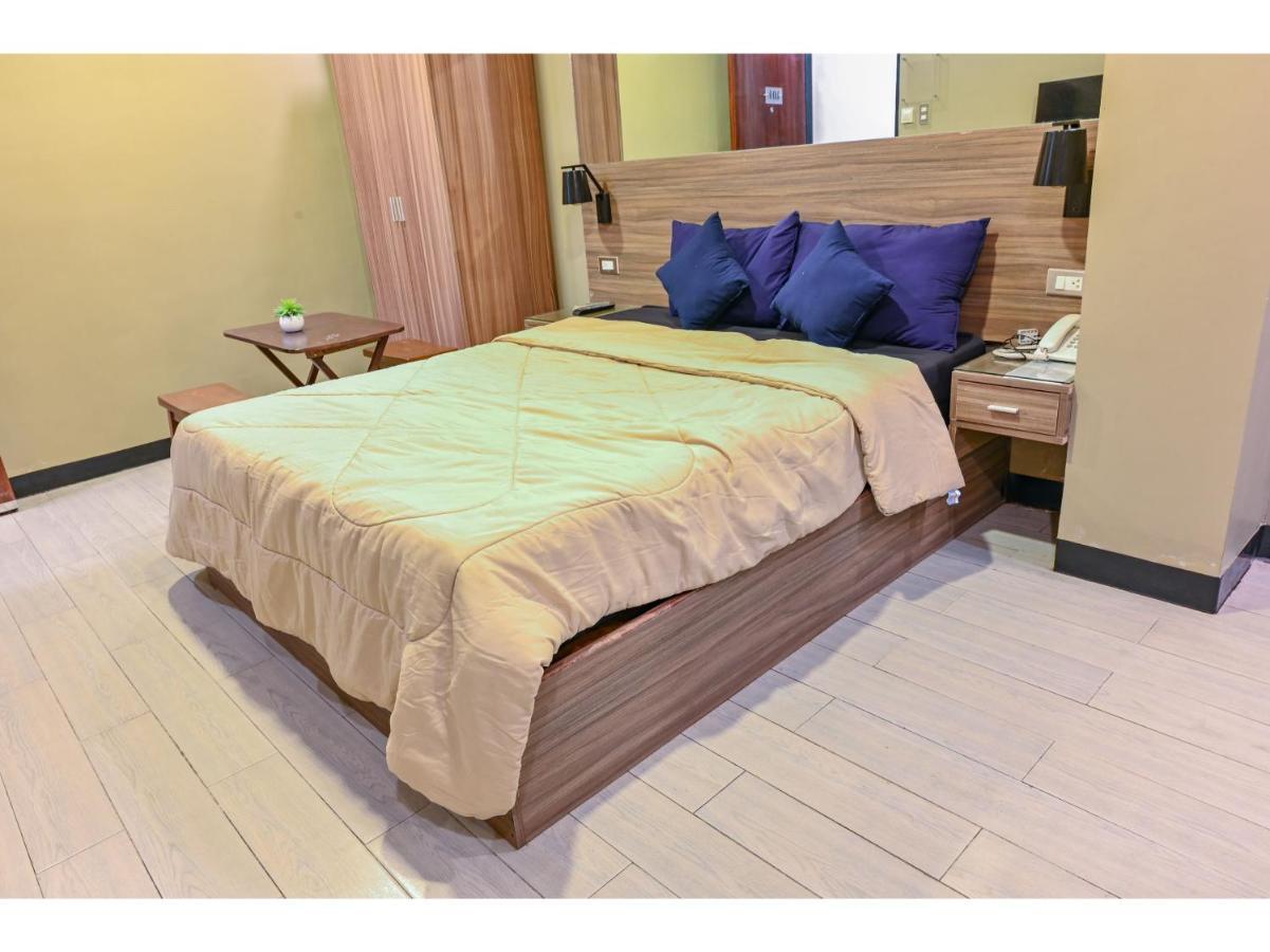Capital O 890 Nami Hotel Tagaytay Tagaytay City Exterior foto